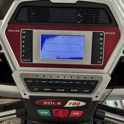 SOLE F80 Treadmill