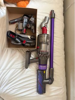 Dyson V11 Stick Vacuum