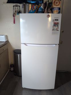 Refrigerator $250