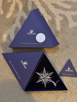Swarovski Christmas Ornament 2005 Rockefeller Center 