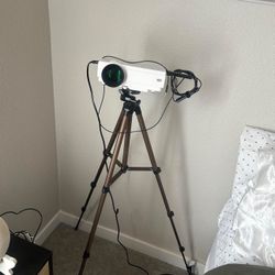 Projector And Projector Screen Bundle