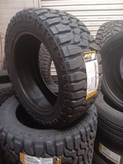 New Set of tires 35 12.50 22 APLUS AT