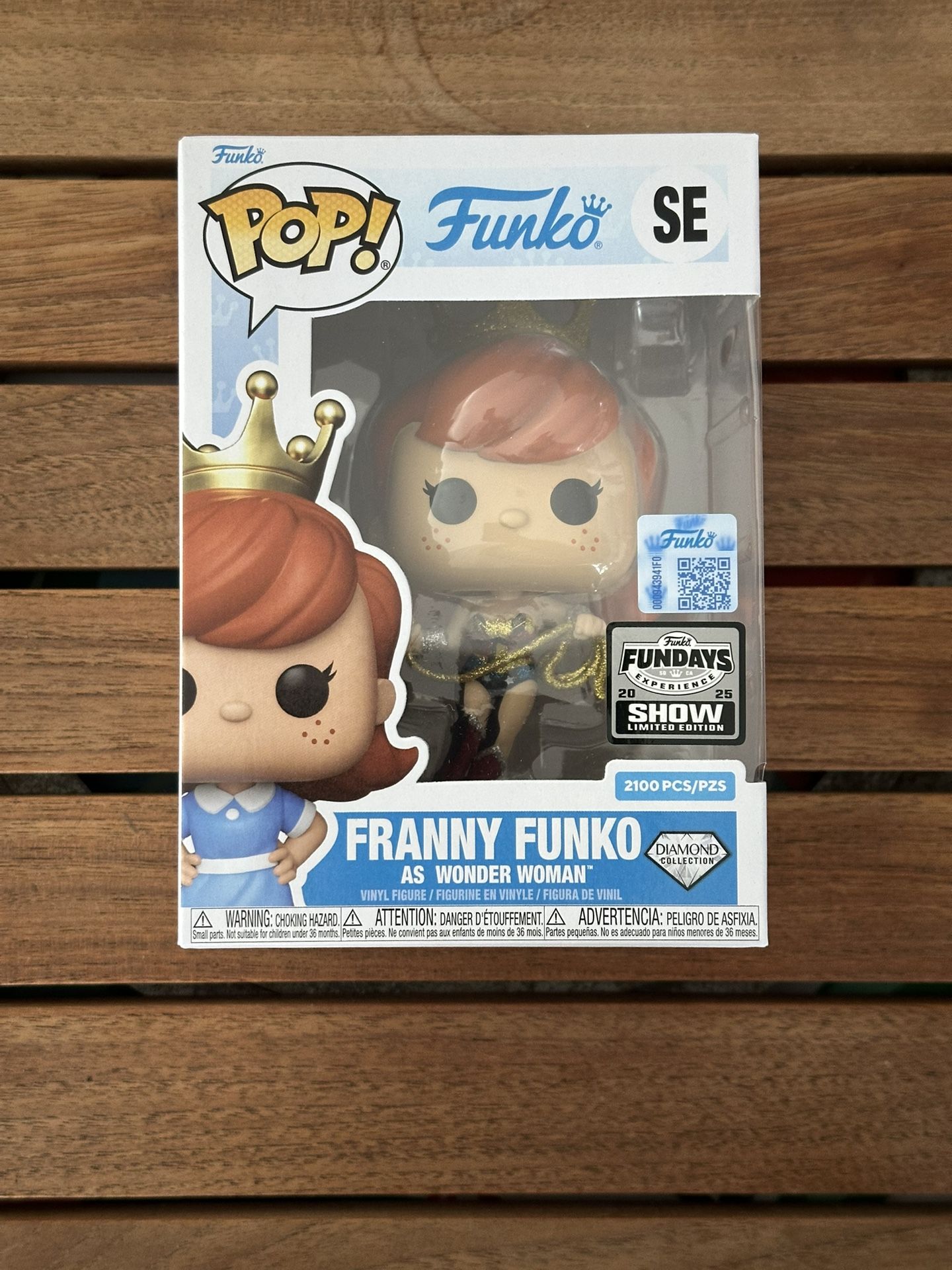 Funko Fundays 2025 Franny Funko as Wonder Woman Diamond 2100 pcs. with Protector