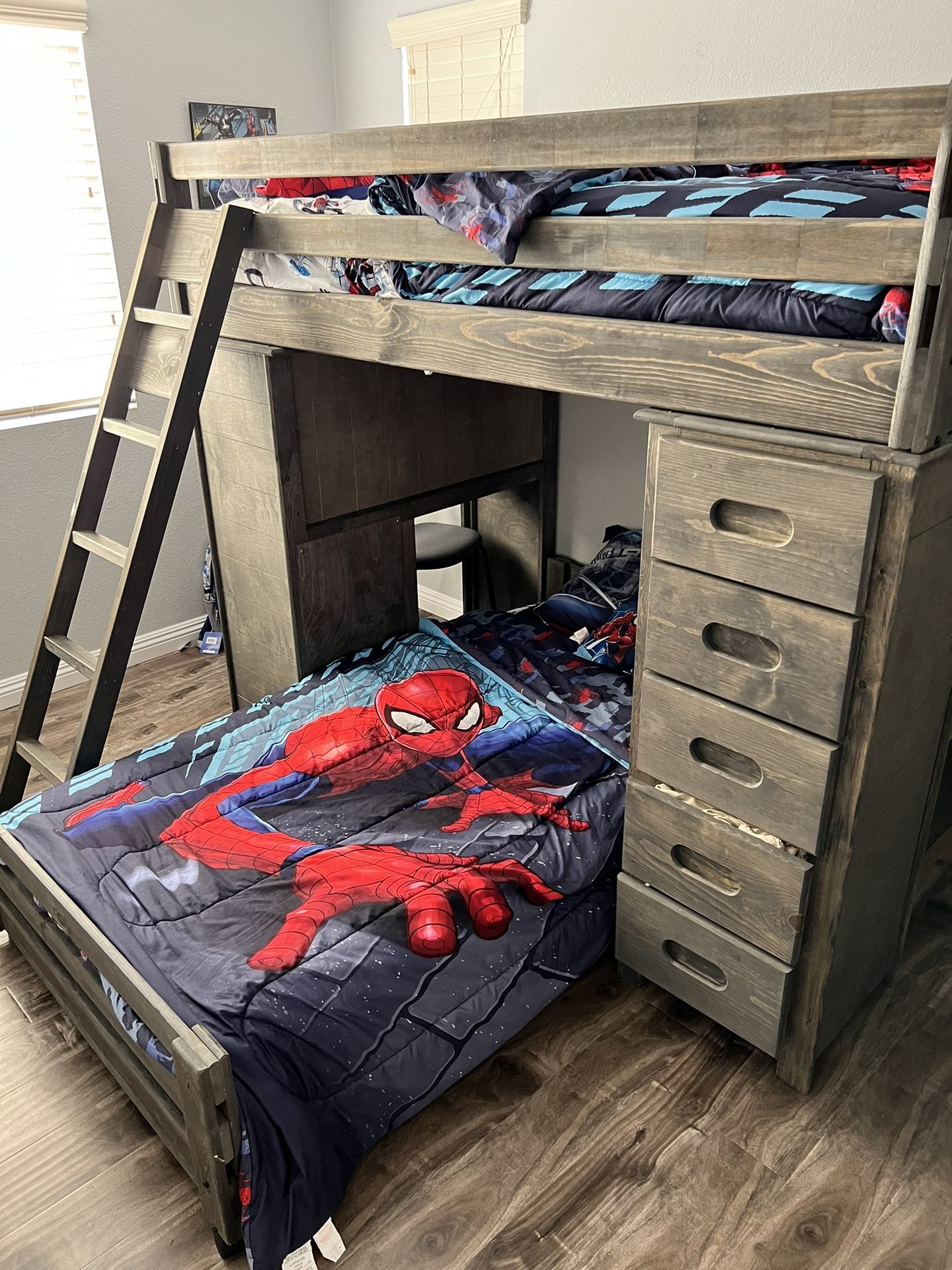 Twin Size Bunk beds