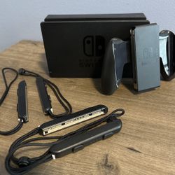 Nintendo Switch Dock Set + Cables & Joy-Con Grips