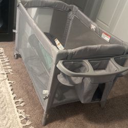 BEKA 4 in 1 Baby Bassinet Bedside Sleeper, Baby Bedside Crib 4 Functions, Bedside Bassinet Crib Sleeper, Playard, Changing Table, Baby Bassinet for Ne