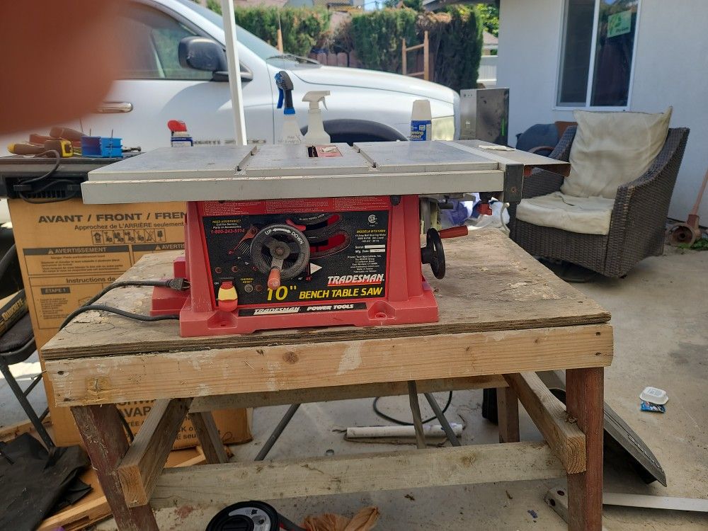 10-in Table Saw