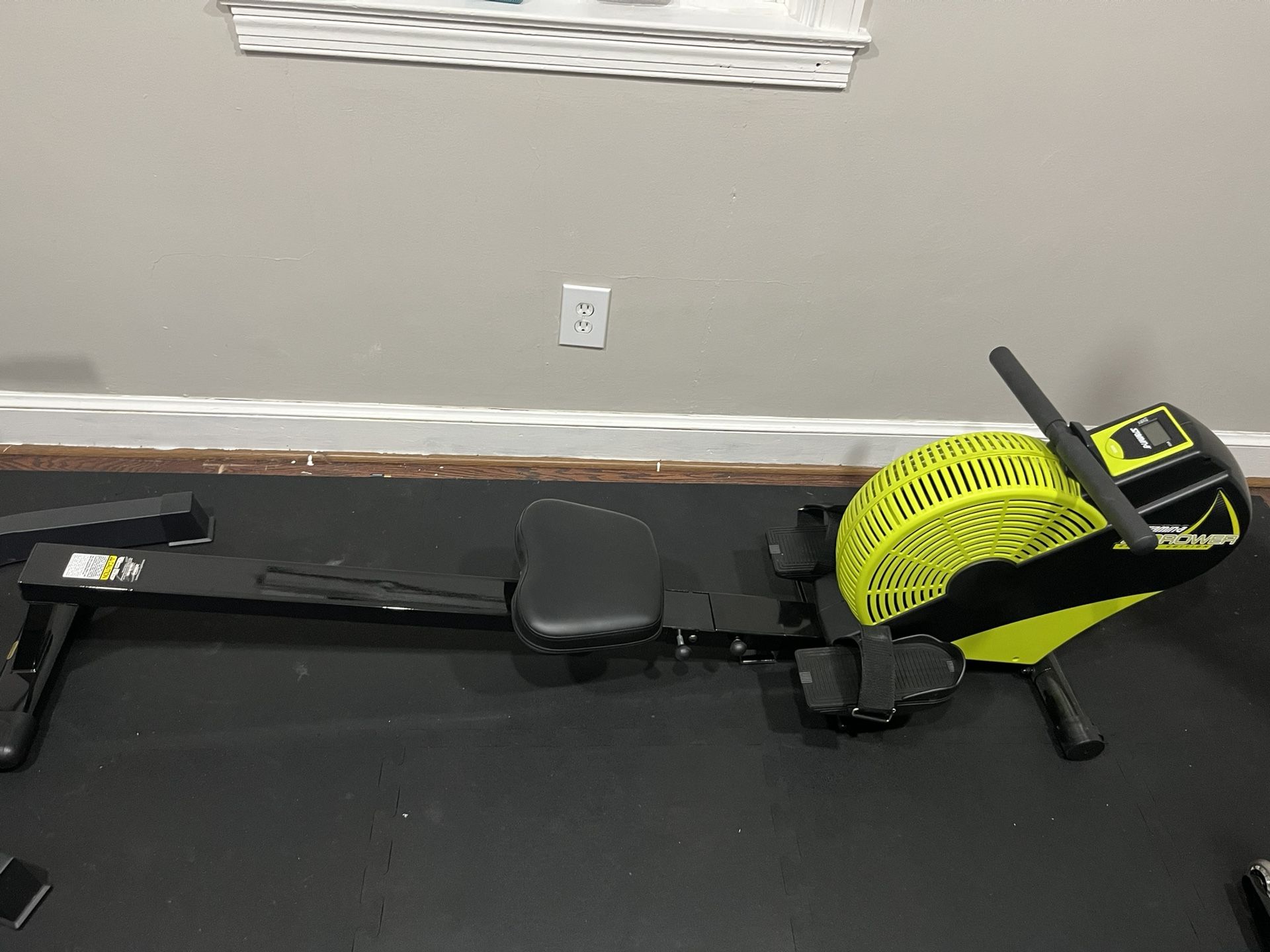 STAMINA AIR ROWING MACHINE