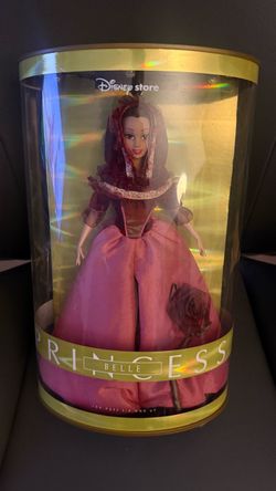 Princess Belle Disney Store Winter doll *New* with light up display case