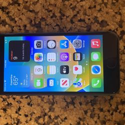 iPhone 8 In Great Condition 64GB