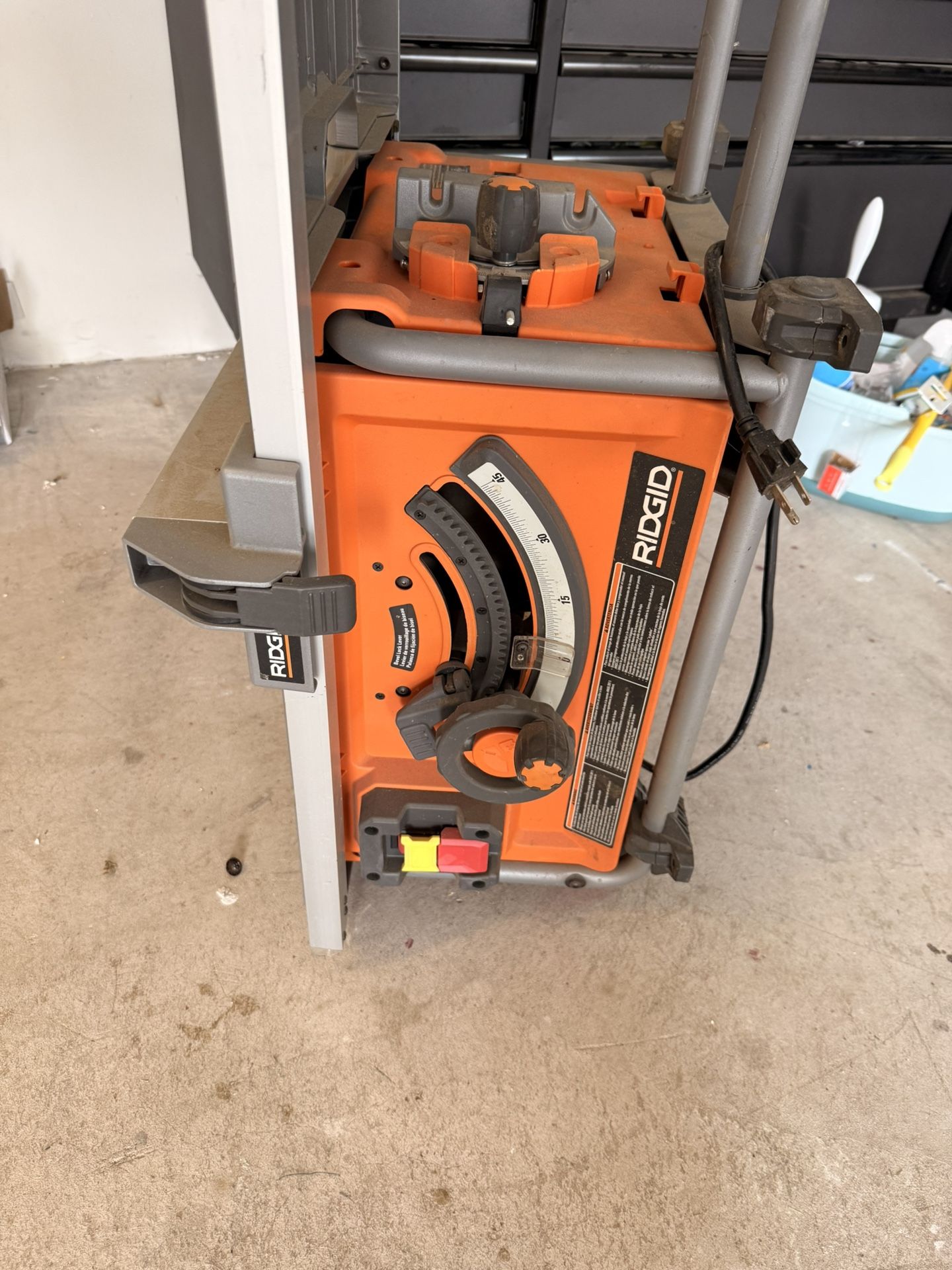 RIDGID R4516 10-inch table saw