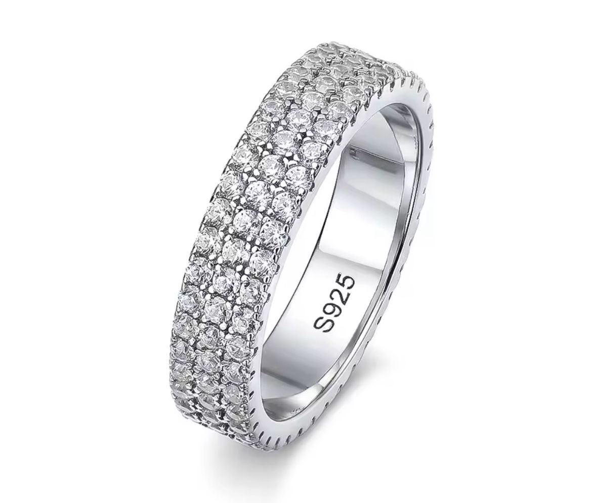 Moissanite Ring