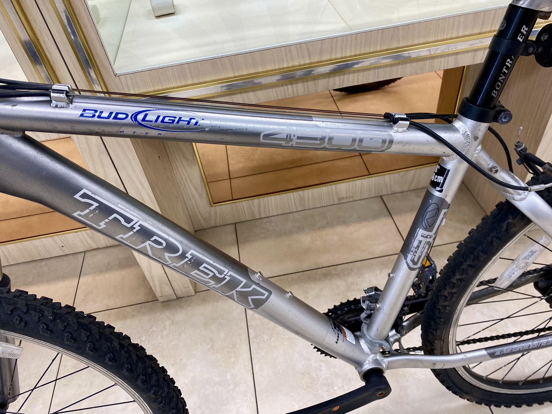 Bicicleta Trek 4300 Alpha Aluminium TREK 4300 18” Frame 26” Dark