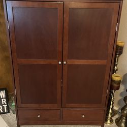 Armoire - Pick Up In Odessa 