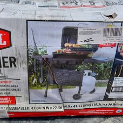 Grill 3 Burner New In  Box Only $65 Dlls
