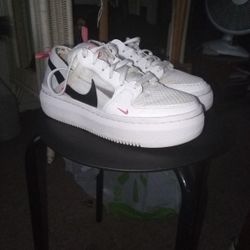 Nike Court Vision Alta