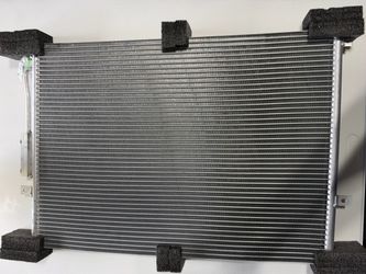 Brand New A/C Condenser 1(contact info removed) Jeep Grand Cherokee 4.0L 4.7L