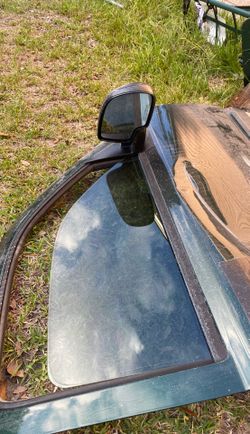 Review mirror and right glass window for 2004 Chevy