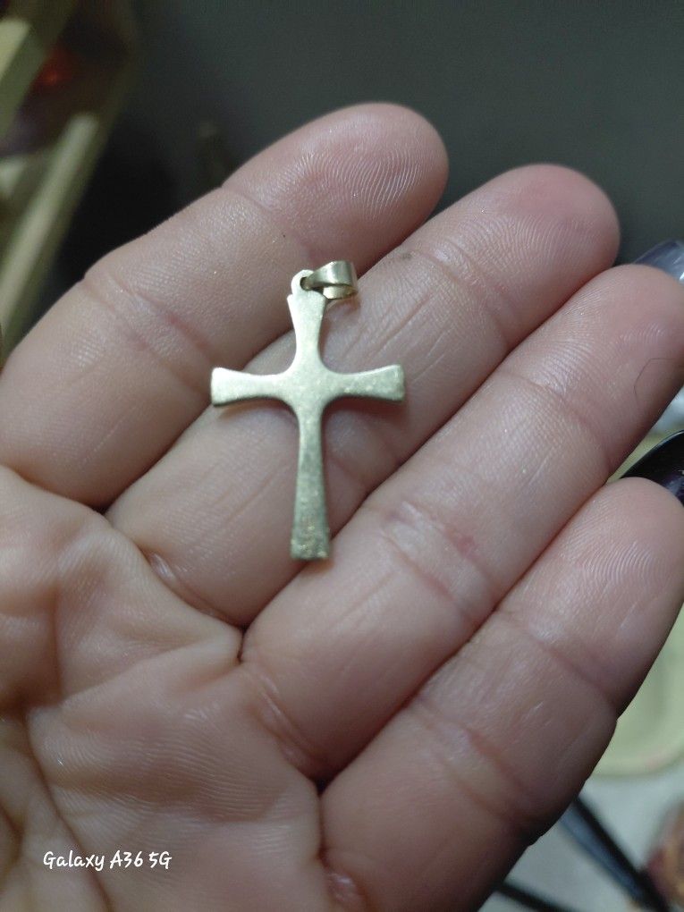Cross Pendant 14k Gold