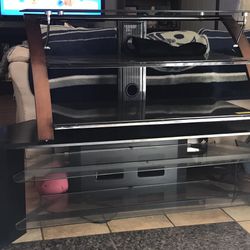 TV stand To One 
