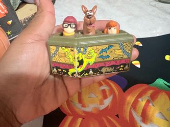 vintage 1999 Burger King scooby-Doo Rolling coffin