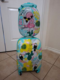 Kids luggage set