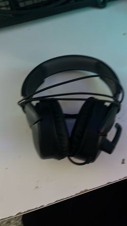 New headphones ￼