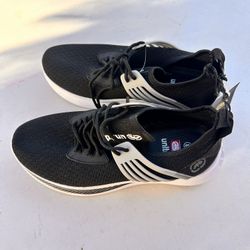 Ecko Unltd Gradient Sock Men’s Size 8 Sneakers . Textile Knit Upper. Black.