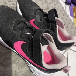 kids nikes