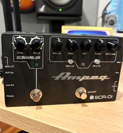 Ampeg SCR-DI bass DI