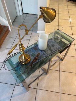 GLASS TABLE
