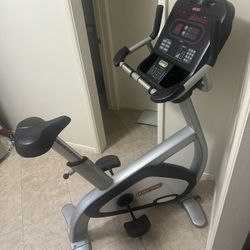 Star Trac Upright Exercise Bike – PickOnly (Manhattan Beach)
