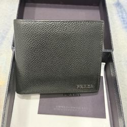 Prada BiFold Men’s wallet 