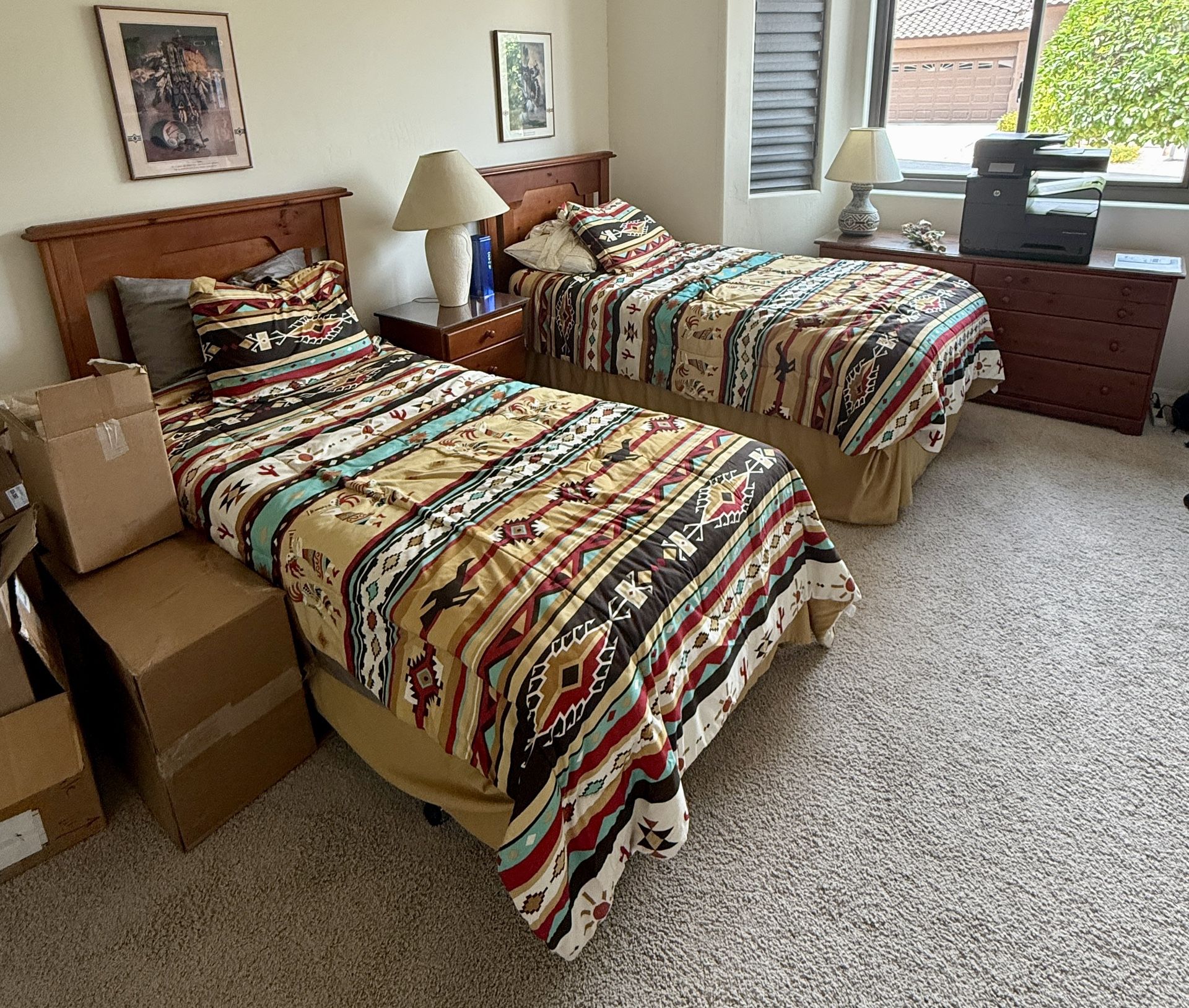 2 - Twinn Bedroom Set