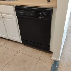 Dishwasher Hotpoint $95