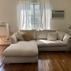 Mario Caspa Sectional Couch 
