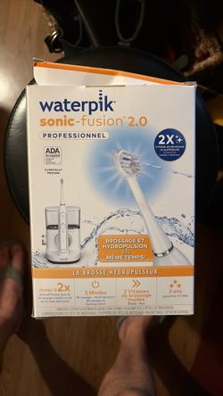 Sonic fusion toothbrush and water flosser NEW