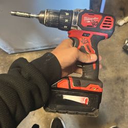 Milwaukee Drill 9.0 Amp Hour Battery
