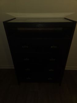Dresser