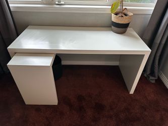 White L-Shaped Desk