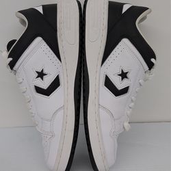 Converse Men's size 10