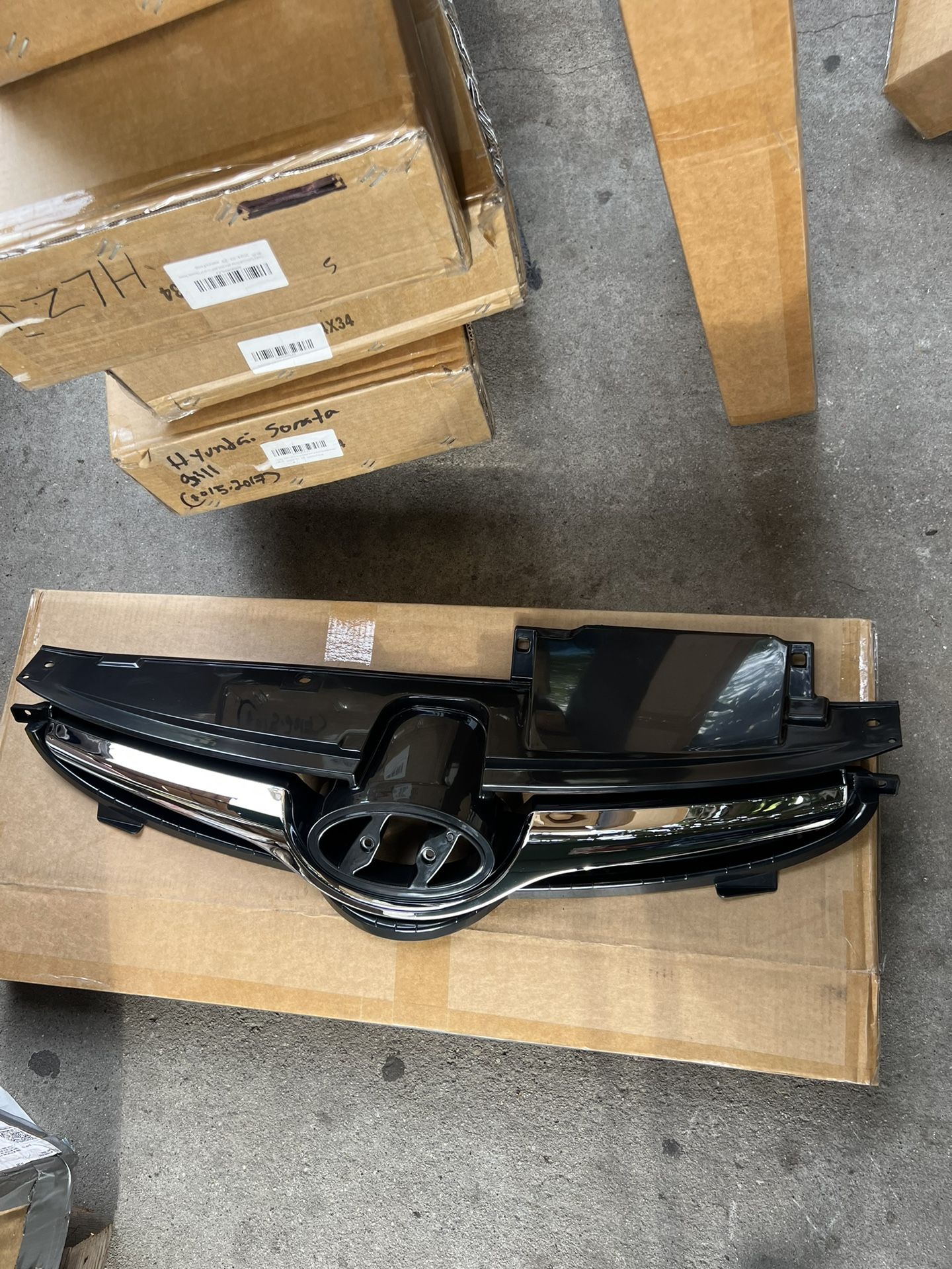 Hyundai Elantra Grill Year 2011-2013