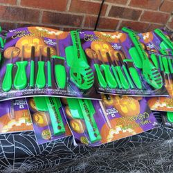 Halloween DECOR - Pumpkin  Carving KITS 