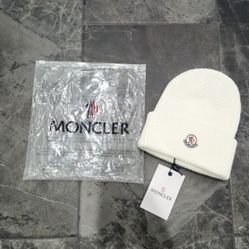 White Moncler Beanie Unisex