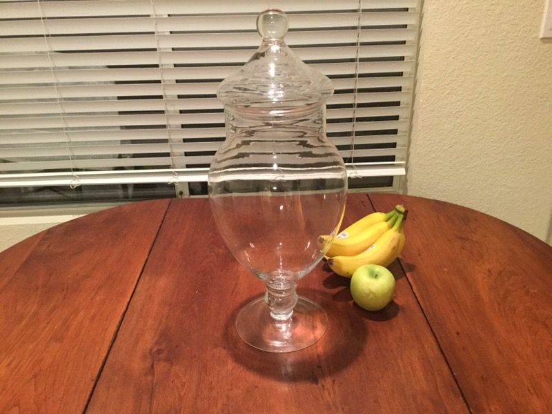 Glass apothecary jar w/lid- wedding candy/party