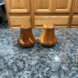 Vintage Wooden Souvenir Ogallalls, Nebraska Pair of Salt and Pepper Shakers.  Preowned never used .  