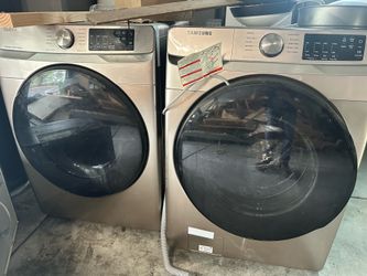Samsung washer and gas dryer