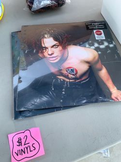 $2 vinyls
