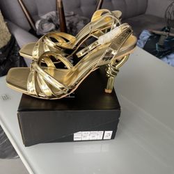 Gold Heel Shoes Size 11