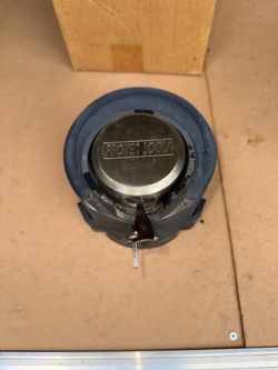 Proven Industries Model 2516 Heavy-Duty Trailer Coupler Lock for 2 5/16 Couplers